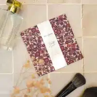 alice&jeanne kleine wetbag creme met paarse bloemen